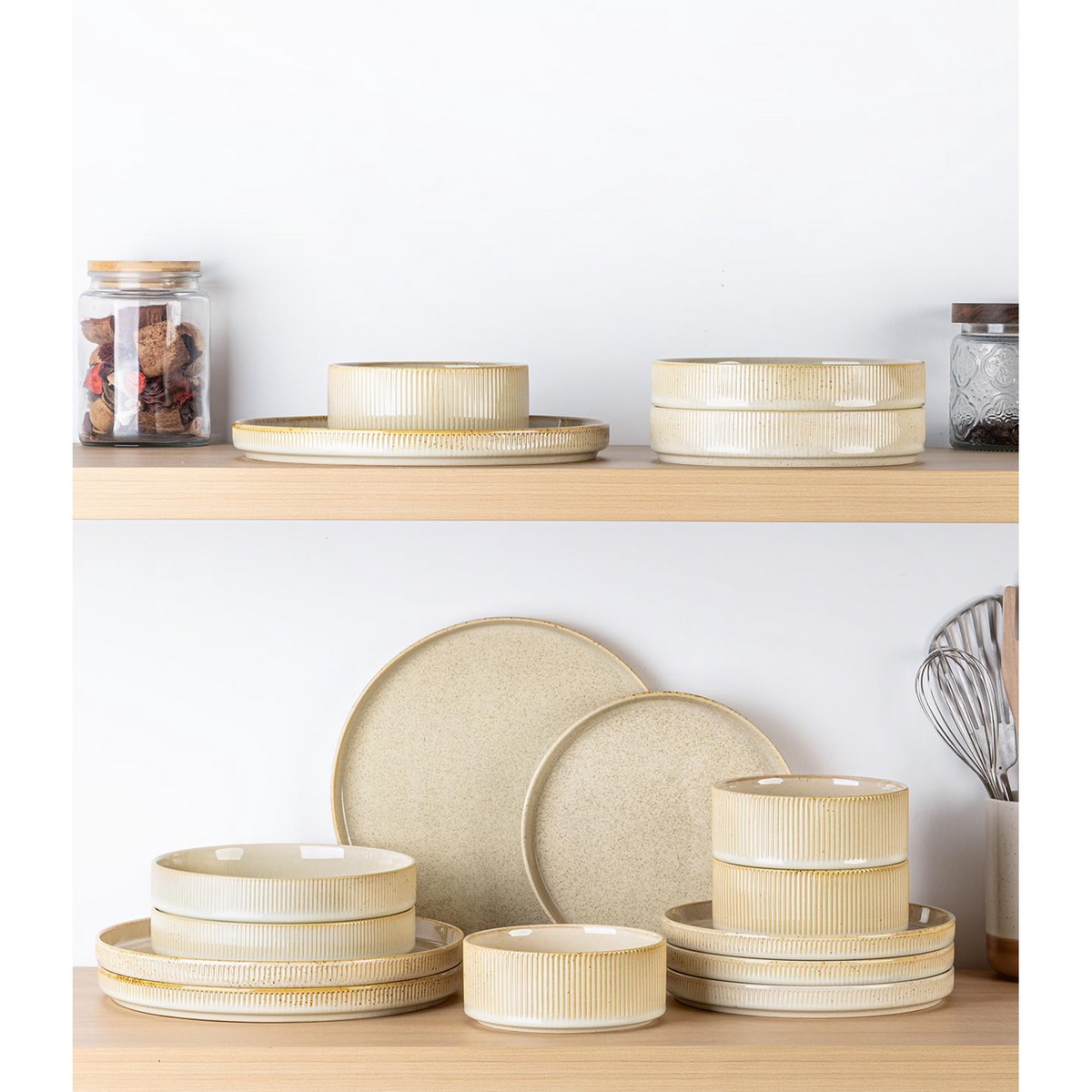 Theterra 7.5'' Ceramic Pasta Bowls, Salad Bowls Set of 4, Stoneware Serving Bowls for Fruits, Noodle, Dinner, House-warming Wedding Present, Cappuccino