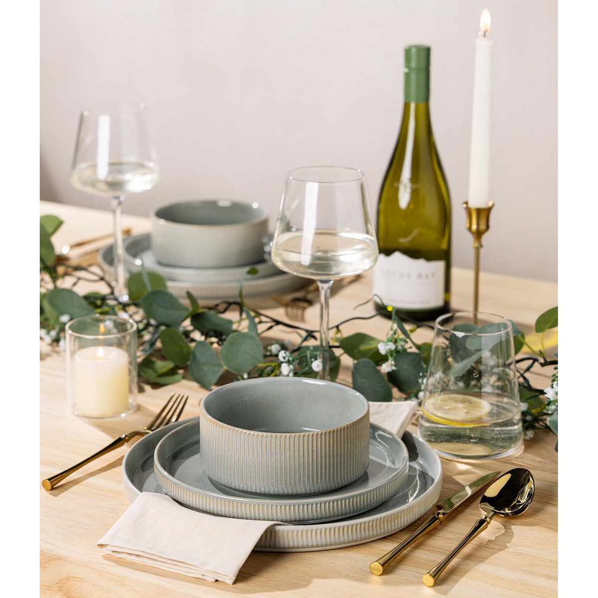 TheTerra Ceramic Dinnerware Sets for 4, 12 Pieces Porcelain Lightweight Plates and Bowls Sets, Scratch Resistant Dish Set, Oven & Microwave & Dishwasher Safe, Desert Sage